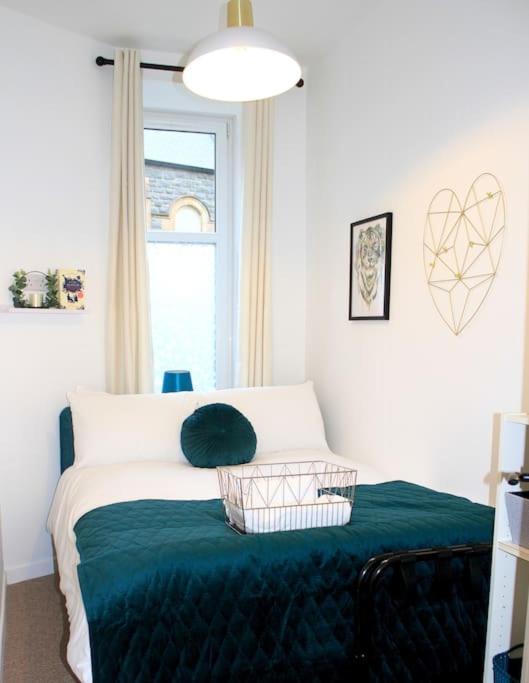 Flat 12A - Central, Modern, Bright Apartment With Free Wifi أوبان المظهر الخارجي الصورة