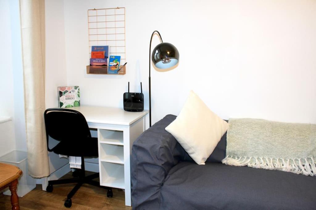Flat 12A - Central, Modern, Bright Apartment With Free Wifi أوبان المظهر الخارجي الصورة