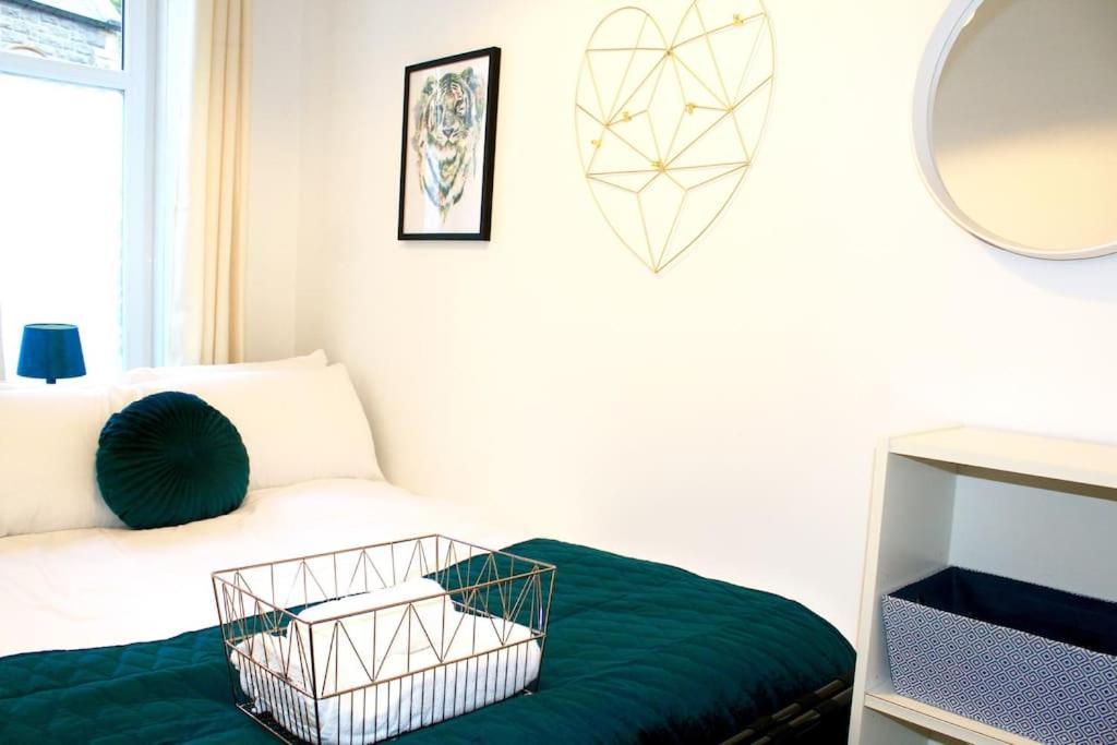 Flat 12A - Central, Modern, Bright Apartment With Free Wifi أوبان المظهر الخارجي الصورة